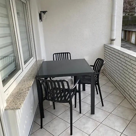 Ruhige Und Zentral Gelegene * Essen