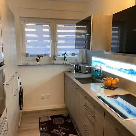 Daire Ruhige Und Zentral Gelegene