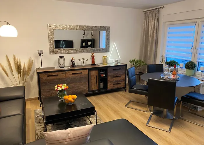 Ruhige Und Zentral Gelegene